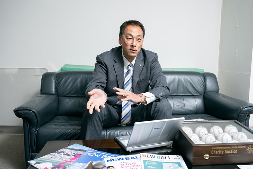 日本プロ野球選手会・森忠仁事務局長 [撮影＝野口岳彦]